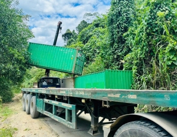 Vai trò của container khô trong các phương thức vận tải